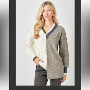NWT Mystree Sweater Women's Asymetrical Sweater